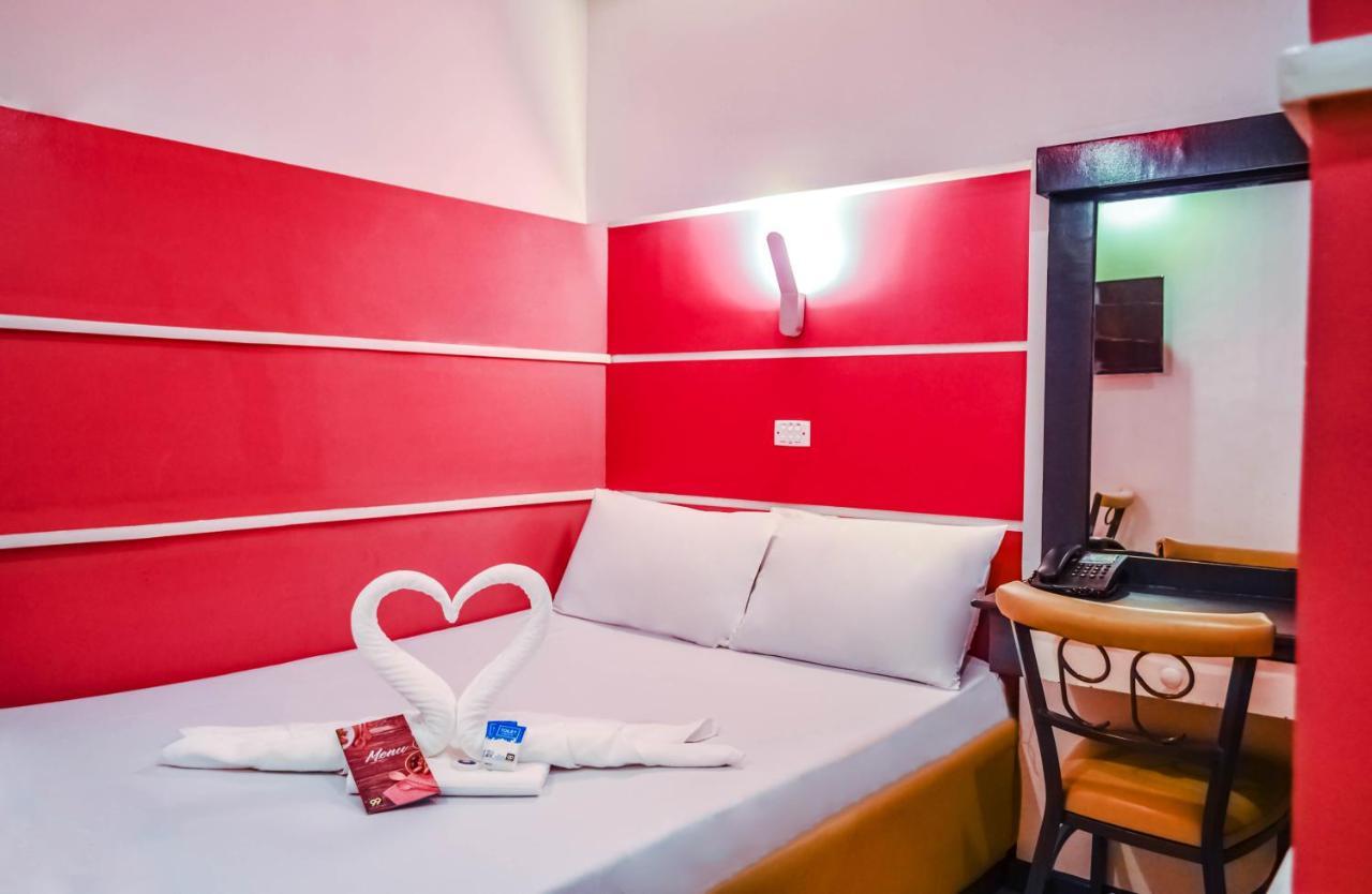 Hotel 99 Cubao Quezon City Exterior photo